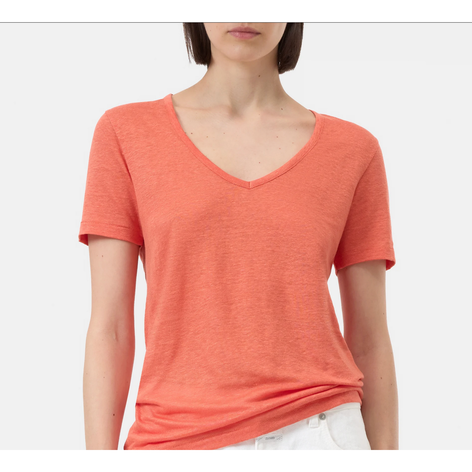 Closed Linen V-Neck T-Shirt