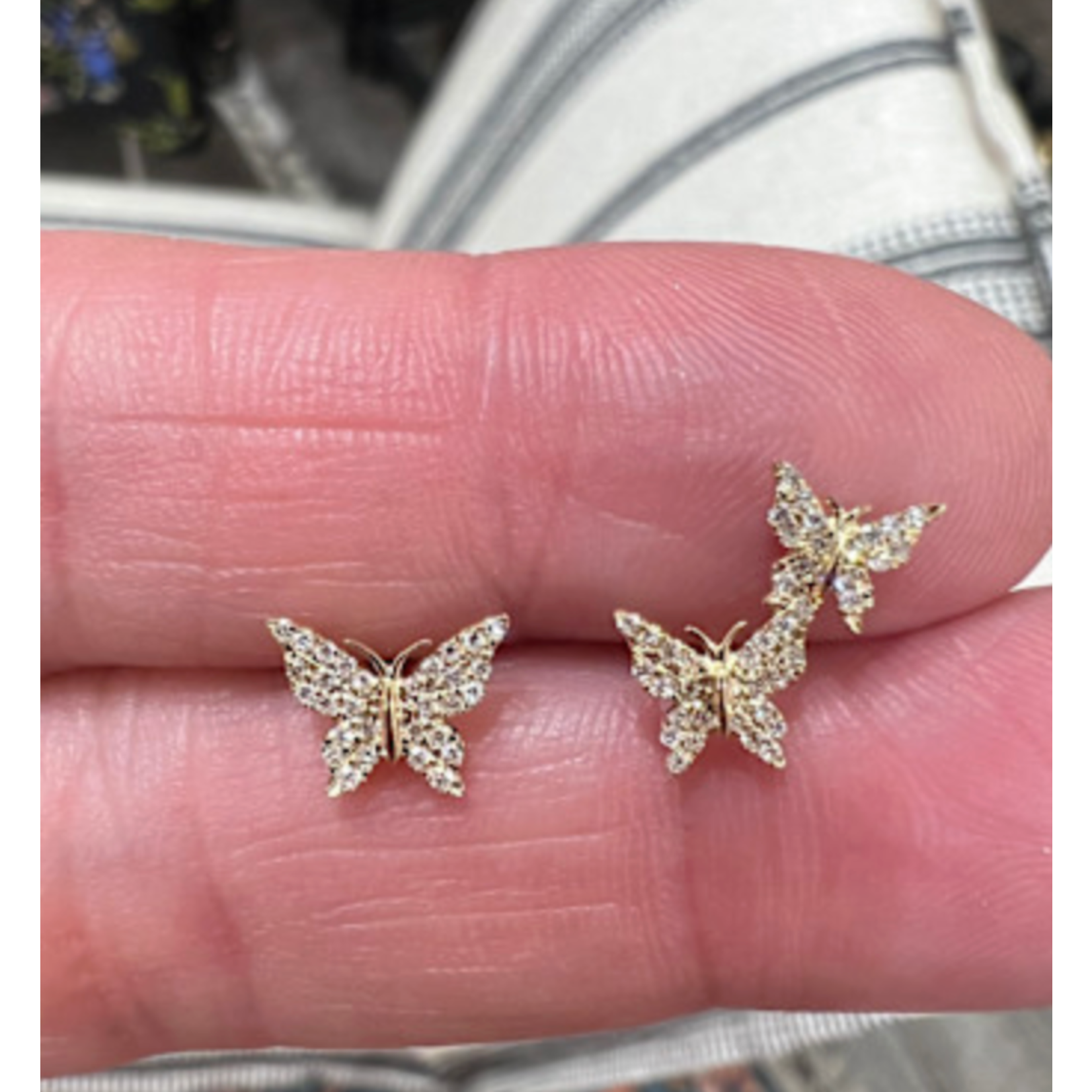 Andi Alyse 14k Yellow Gold Diamond Solo Butterfly Single Stud
