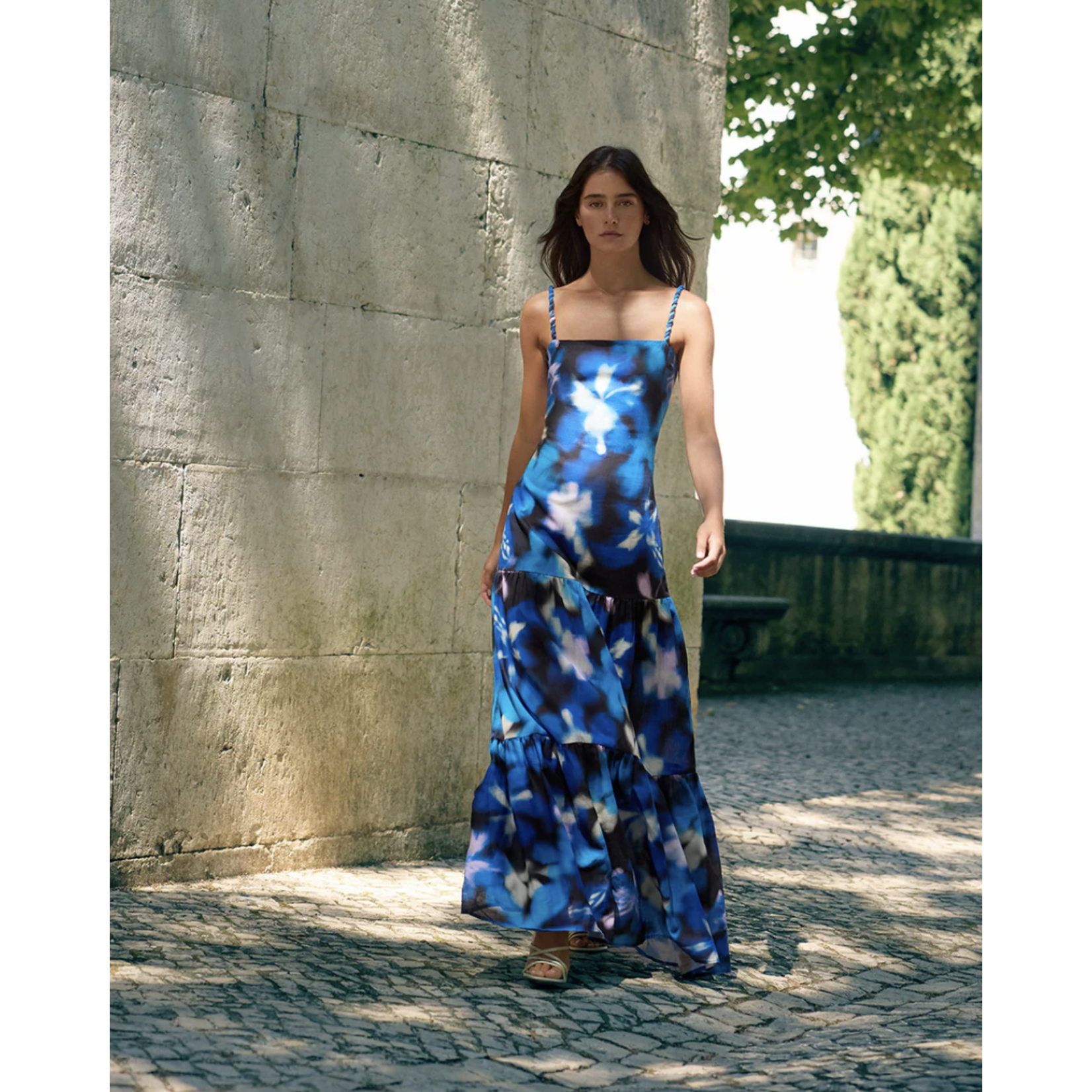 Especia Long Dress Symphony