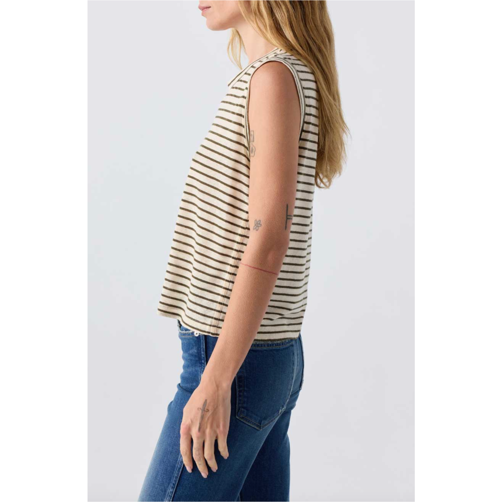 AMO Sleeveless Love Tee