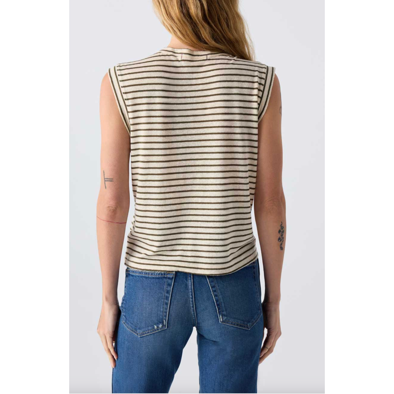 AMO Sleeveless Love Tee