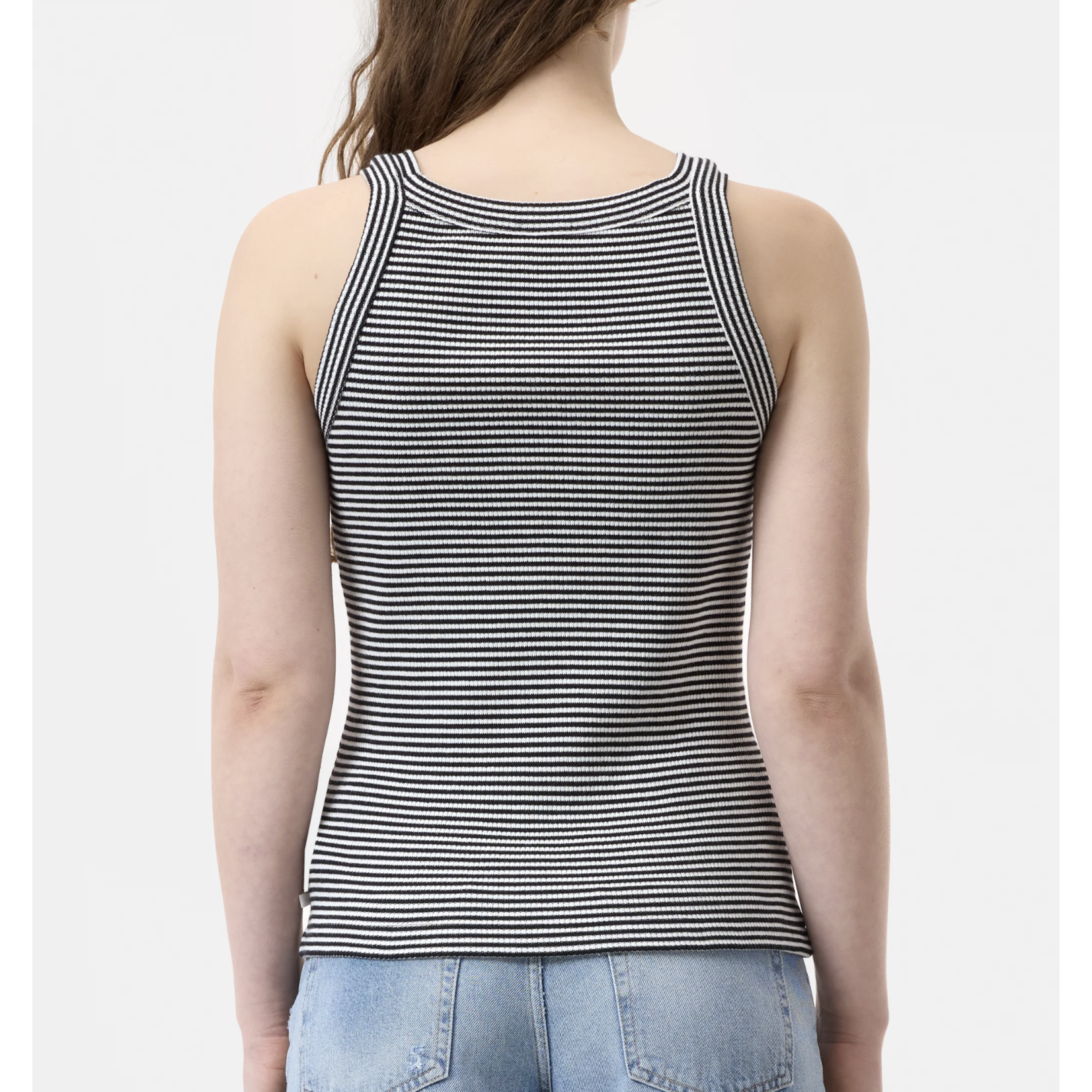 Closed Racer Top