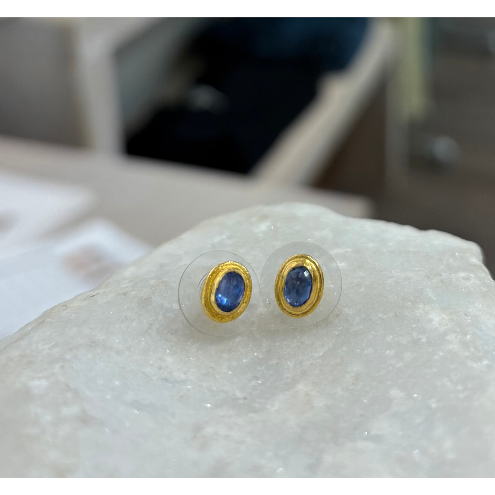 ARA Collection Oval Pavilion Up Sapphire & 24k Gold Studs