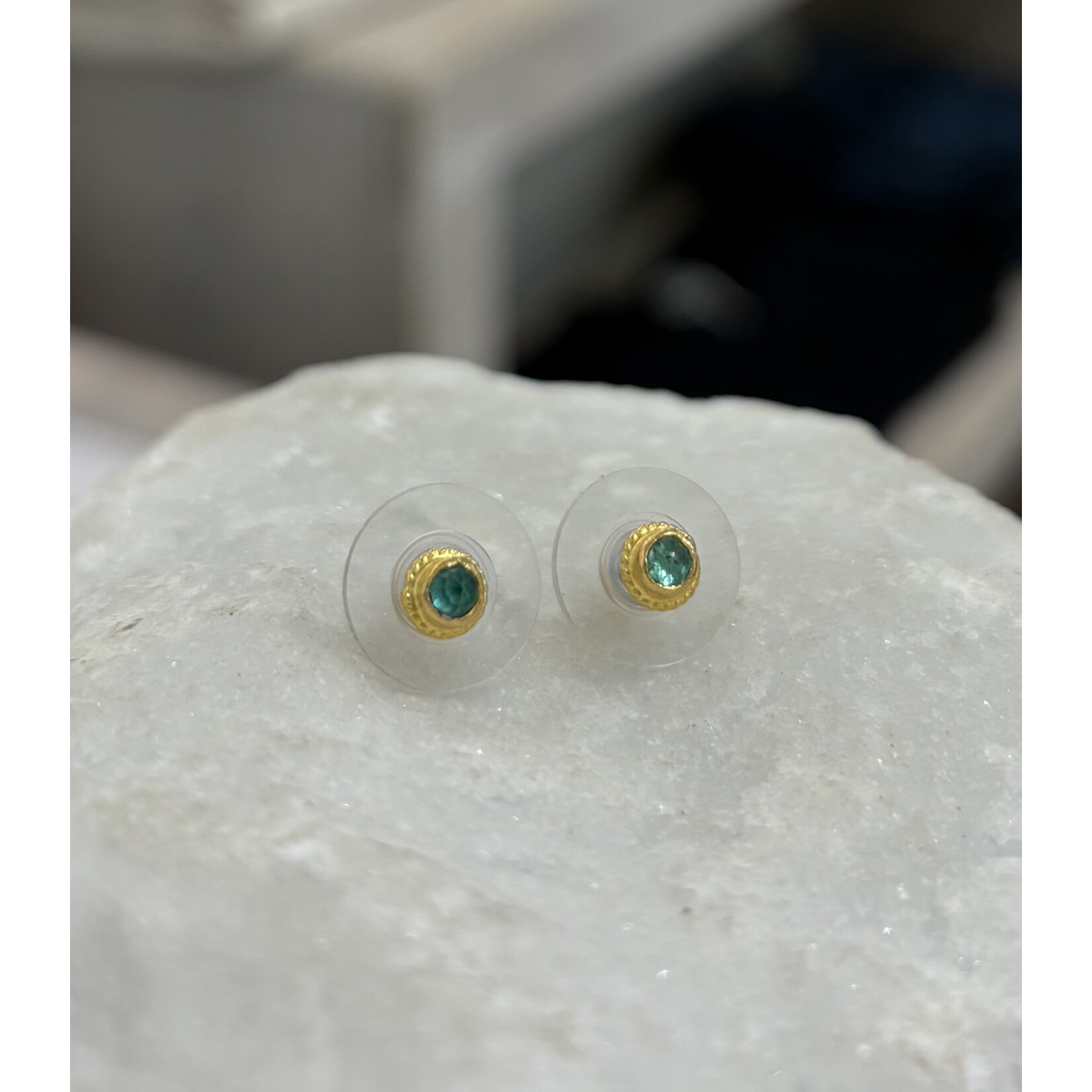 ARA Collection Mini Emerald & 24k Gold Studs