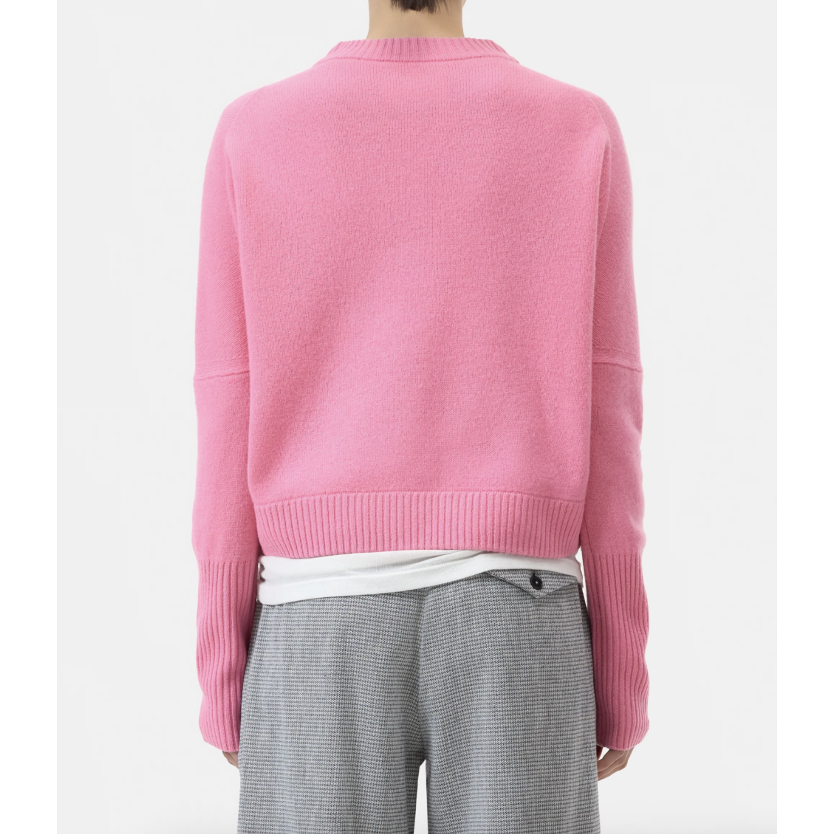 Closed Crew Neck Wide Sleeve