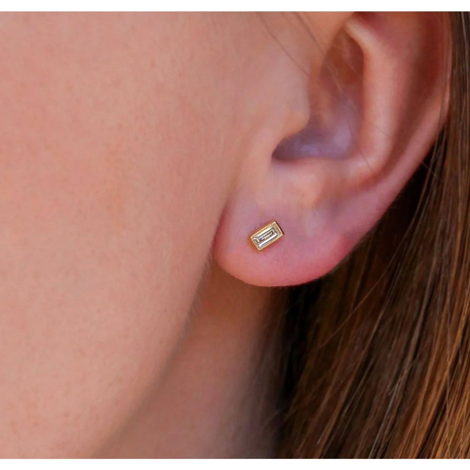 Sethi Couture 18k white gold and  white baguette diamond stud earrings