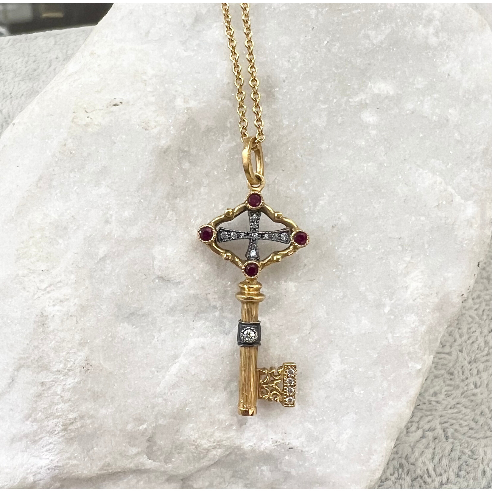 Arman Sarkisyan 22k Ruby Key Pendant Necklace