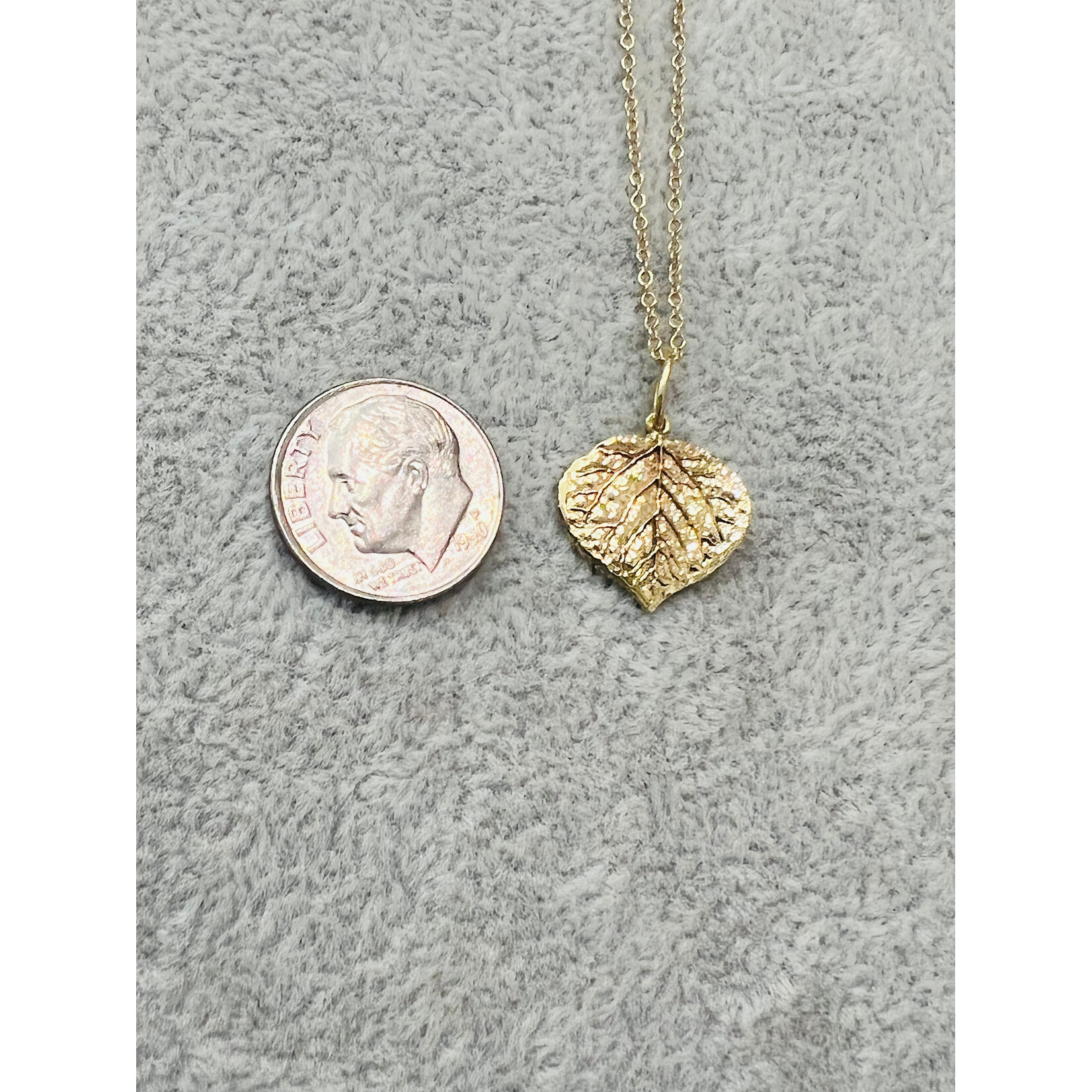 Ross Andrews 18k Large Aspen Leaf Pendant 15.3mm