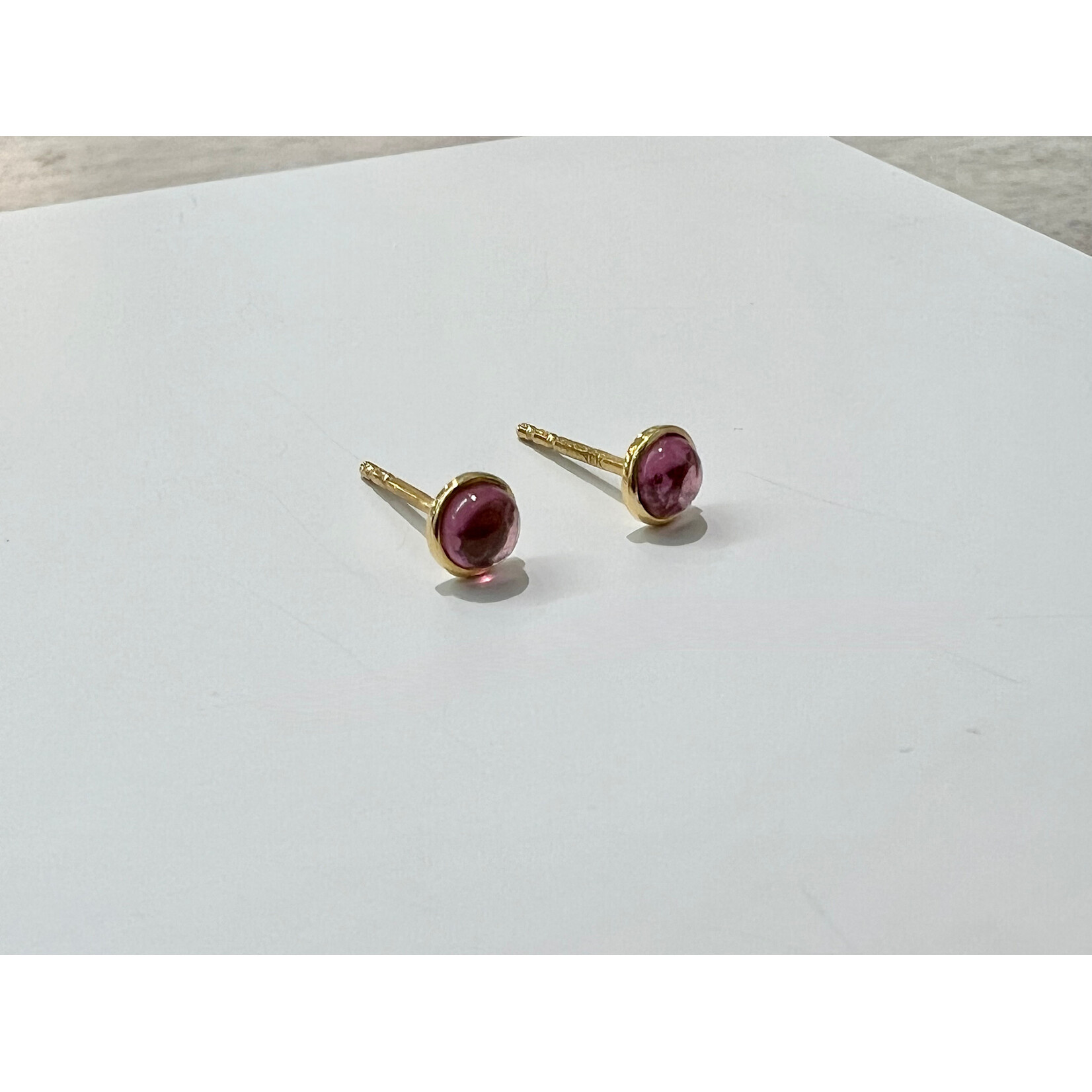 Andi Alyse Garnet (.91ct) and 18K Yellow Gold (1.25gr) Stud Earrings