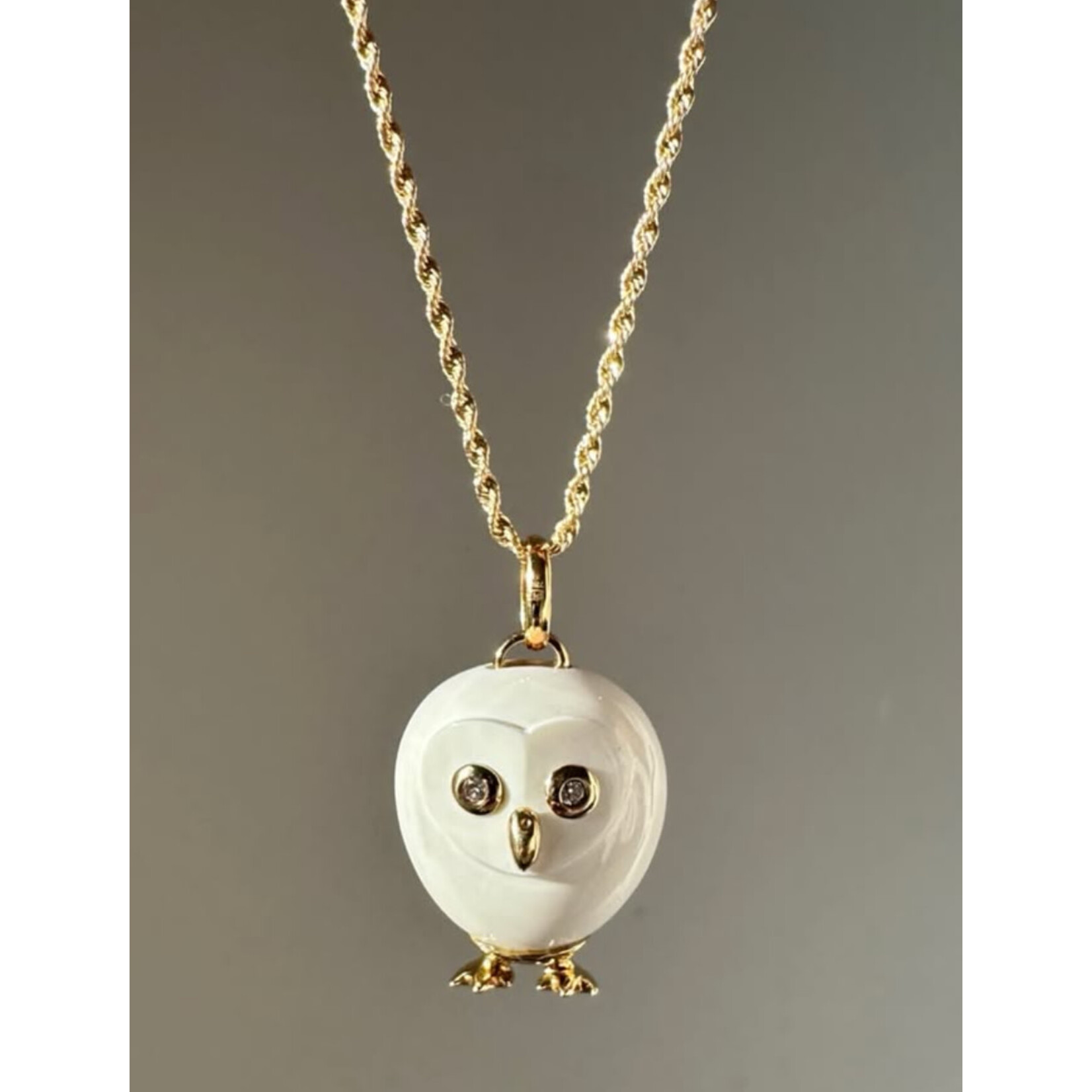 Lui Jewelry Hand Carved White Agate Owl with 18k Yelllow Gold and Diamonds