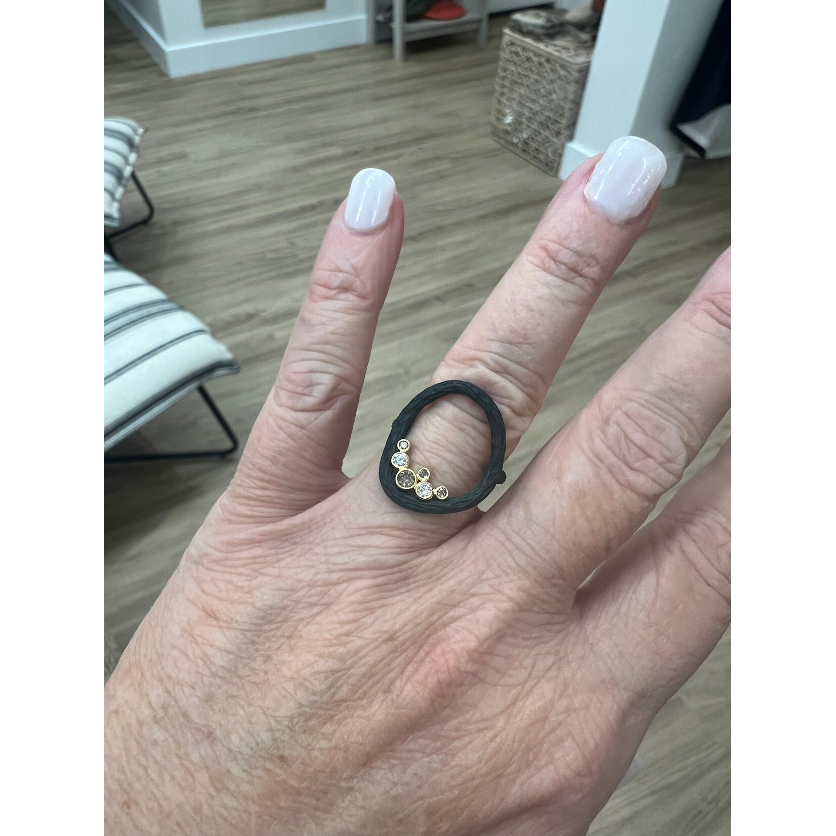 Sarah Graham Metalsmithing Pebble Medium Circle Ring with Mixed Color Diamonds