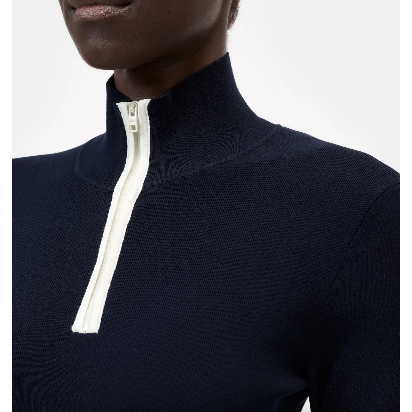 Closed Halfzip Longsleeve