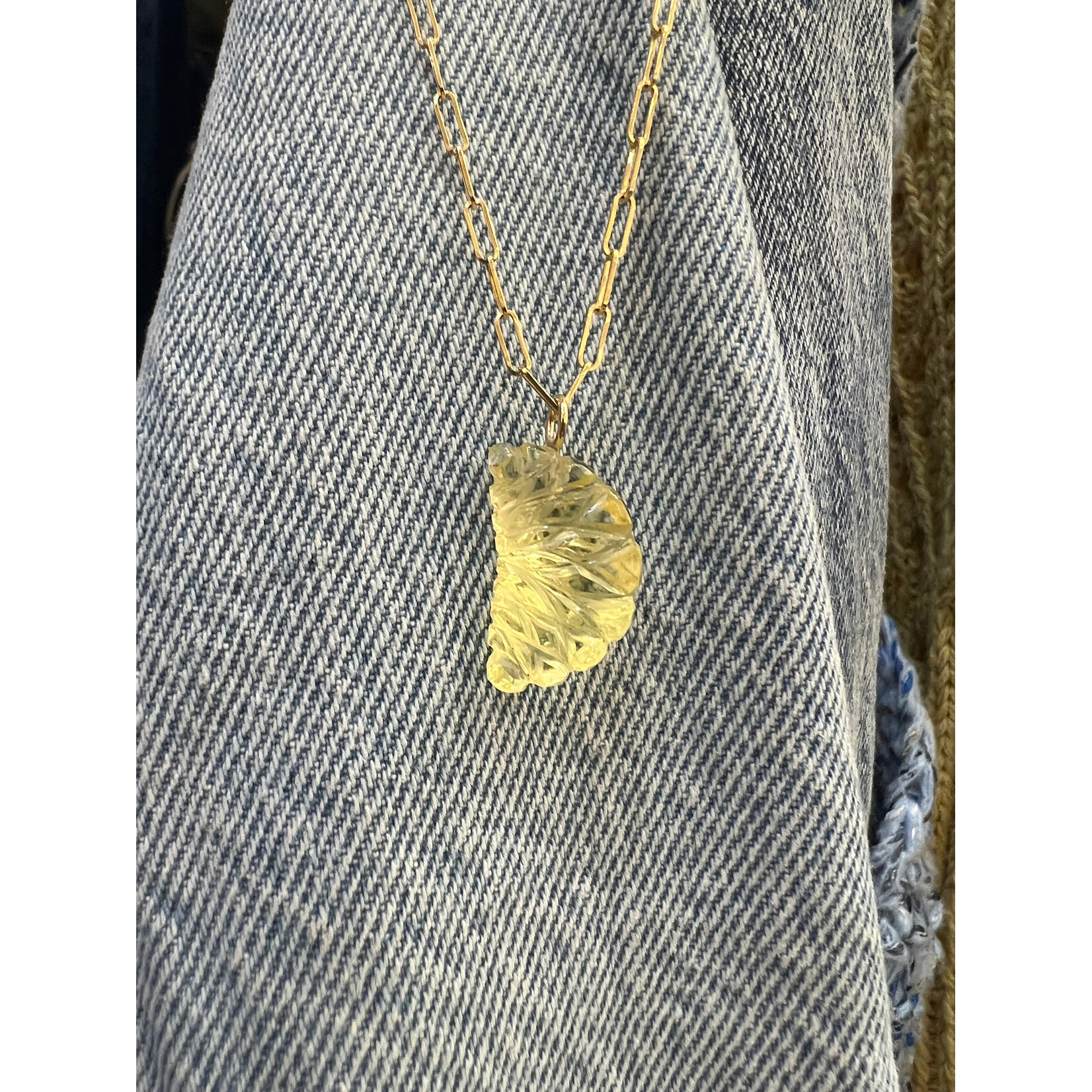 Lui Jewelry Lemon Quartz Lemon Slice Pendant
