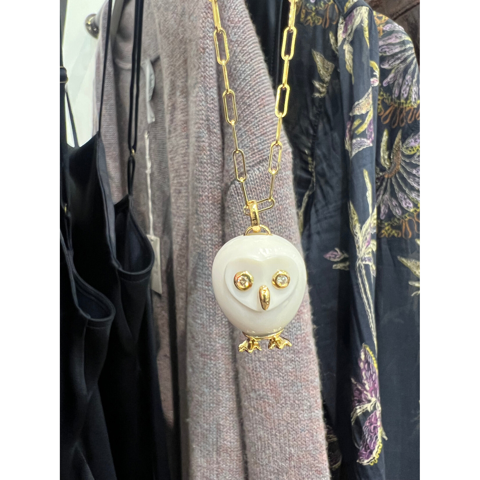 Lui Jewelry Hand Carved White Agate Owl with 18k Yelllow Gold and Diamonds