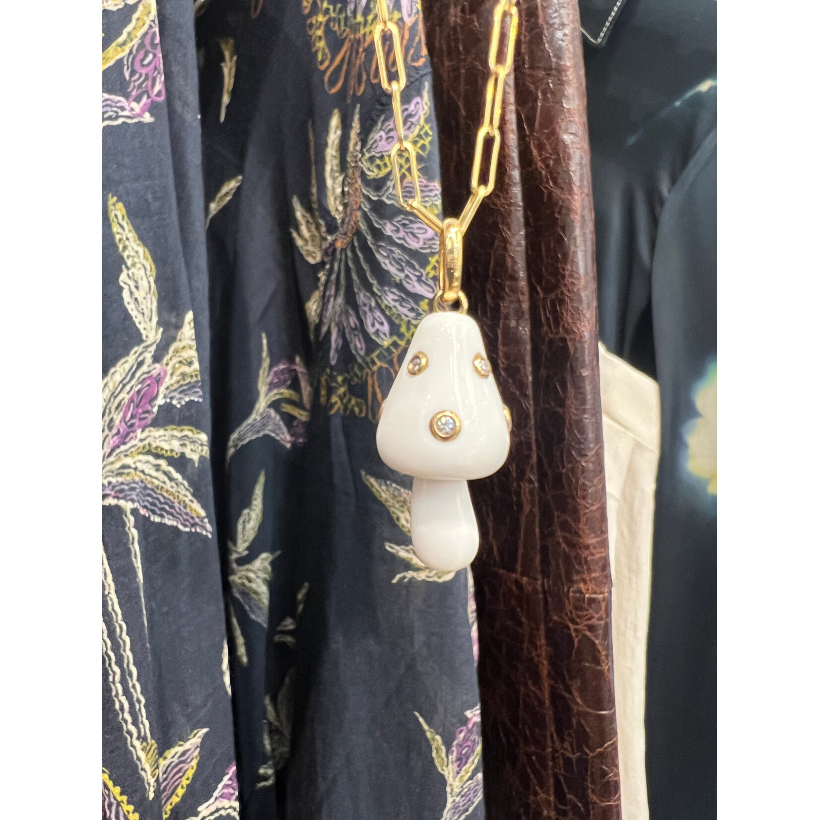 Lui Jewelry White Agate Mushroom Pendant with 18k Gold and Diamonds