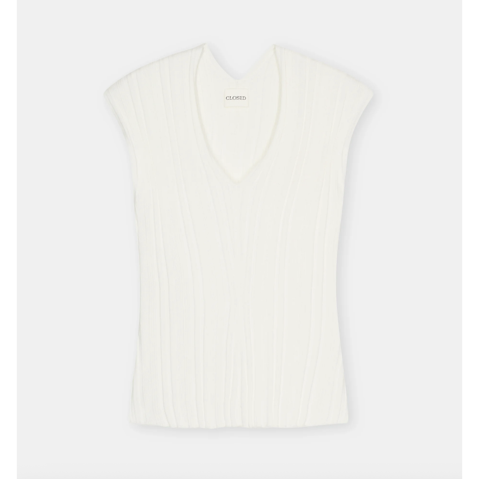 Closed V-Neck Short Sleeve