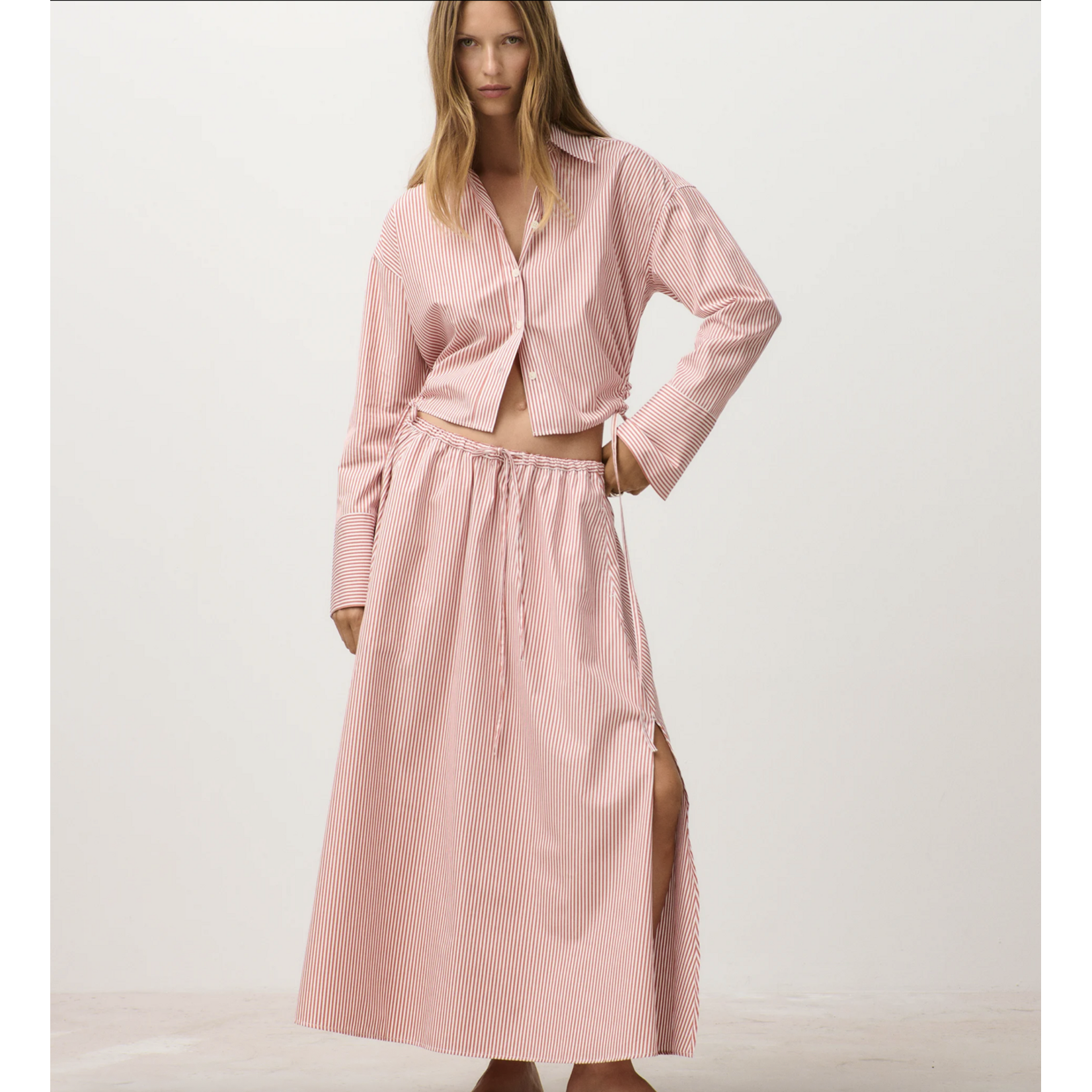 Closed Gathered Skirt