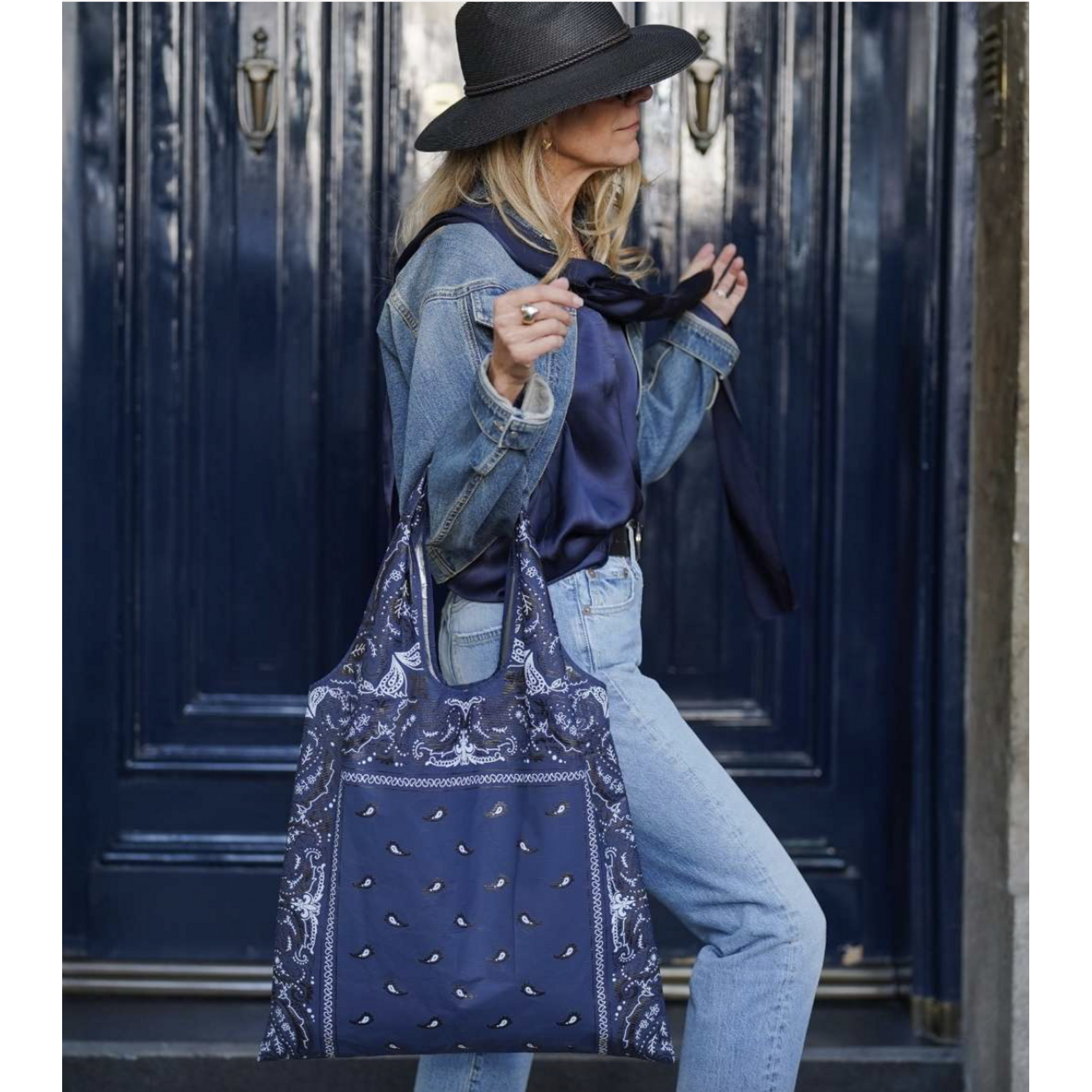 Hi, Love Carryall Tote Navy Bandana