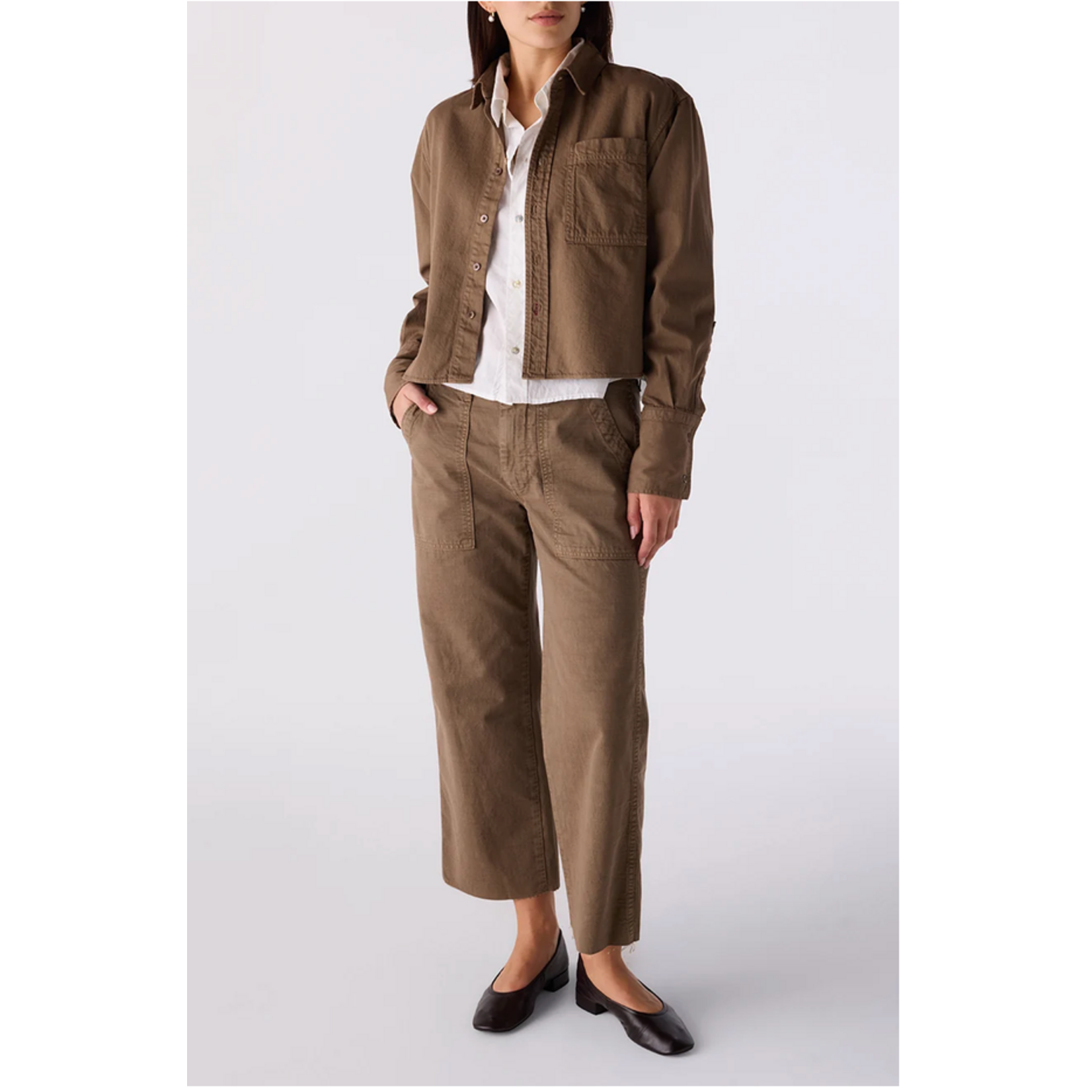 AMO Easy Army Slouch Crop