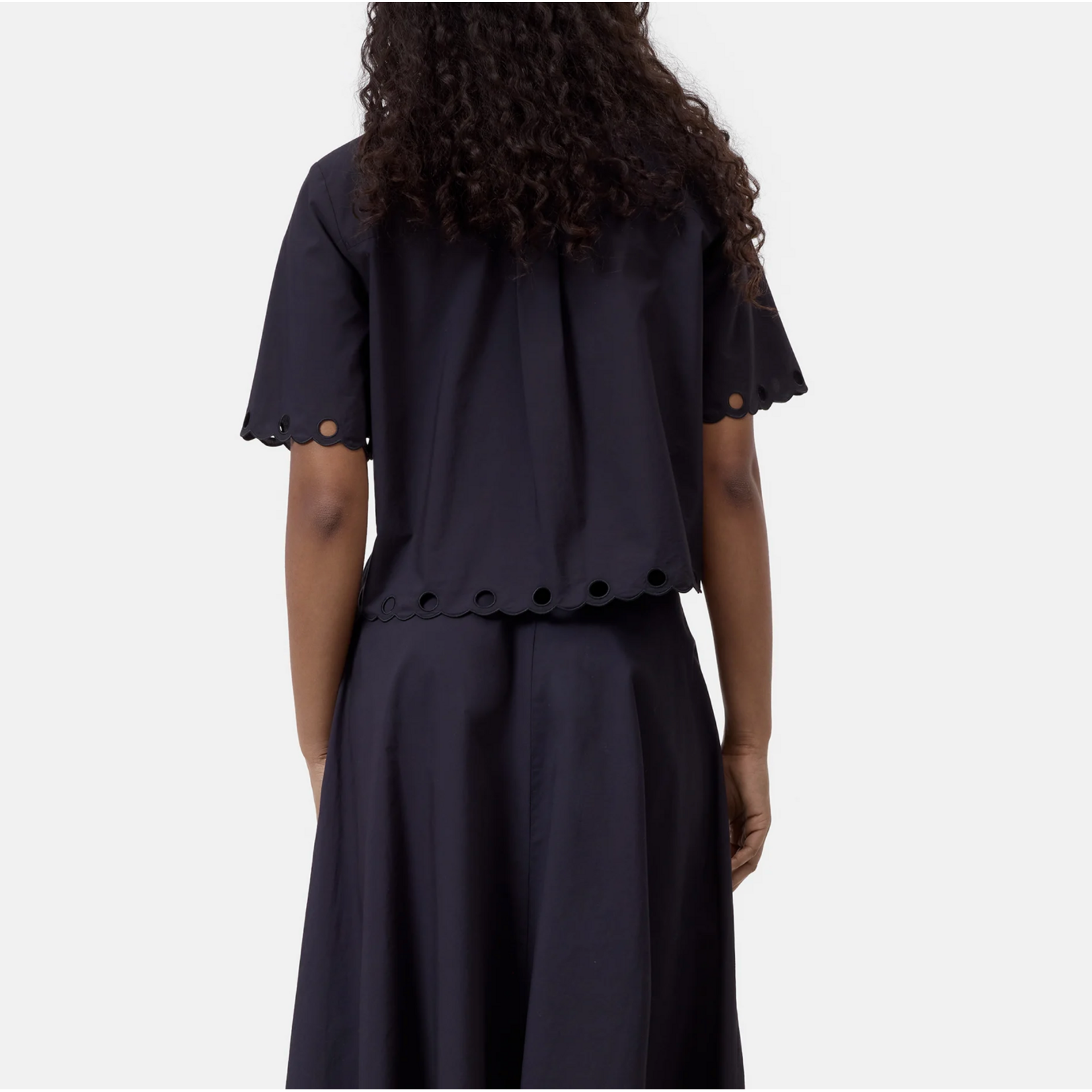 Closed Short Sleeve Shirt