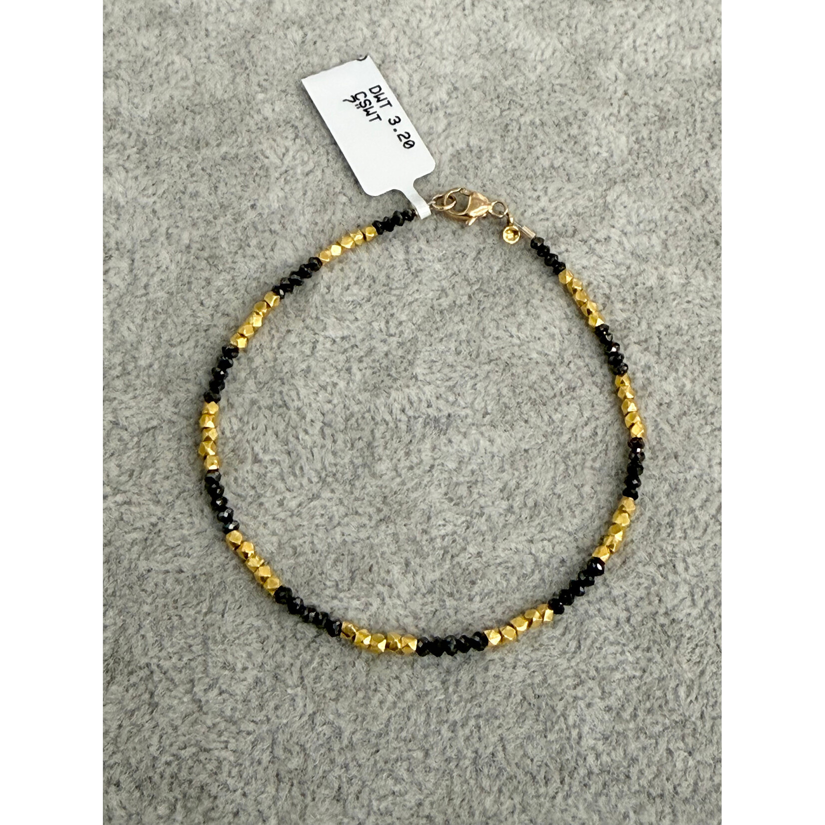 Sethi Couture Noir Black Diamond (2mm) and 18K Gold Bead Bracelet (2.77gr) approx 3.20ct, 7"