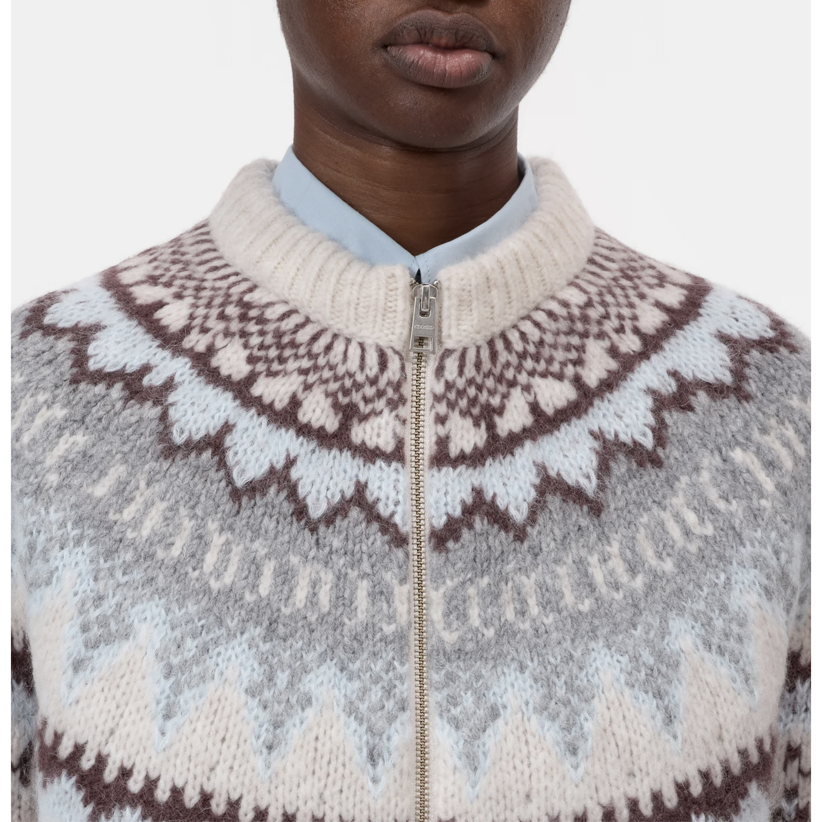 Closed Cropped Zip Cardigan