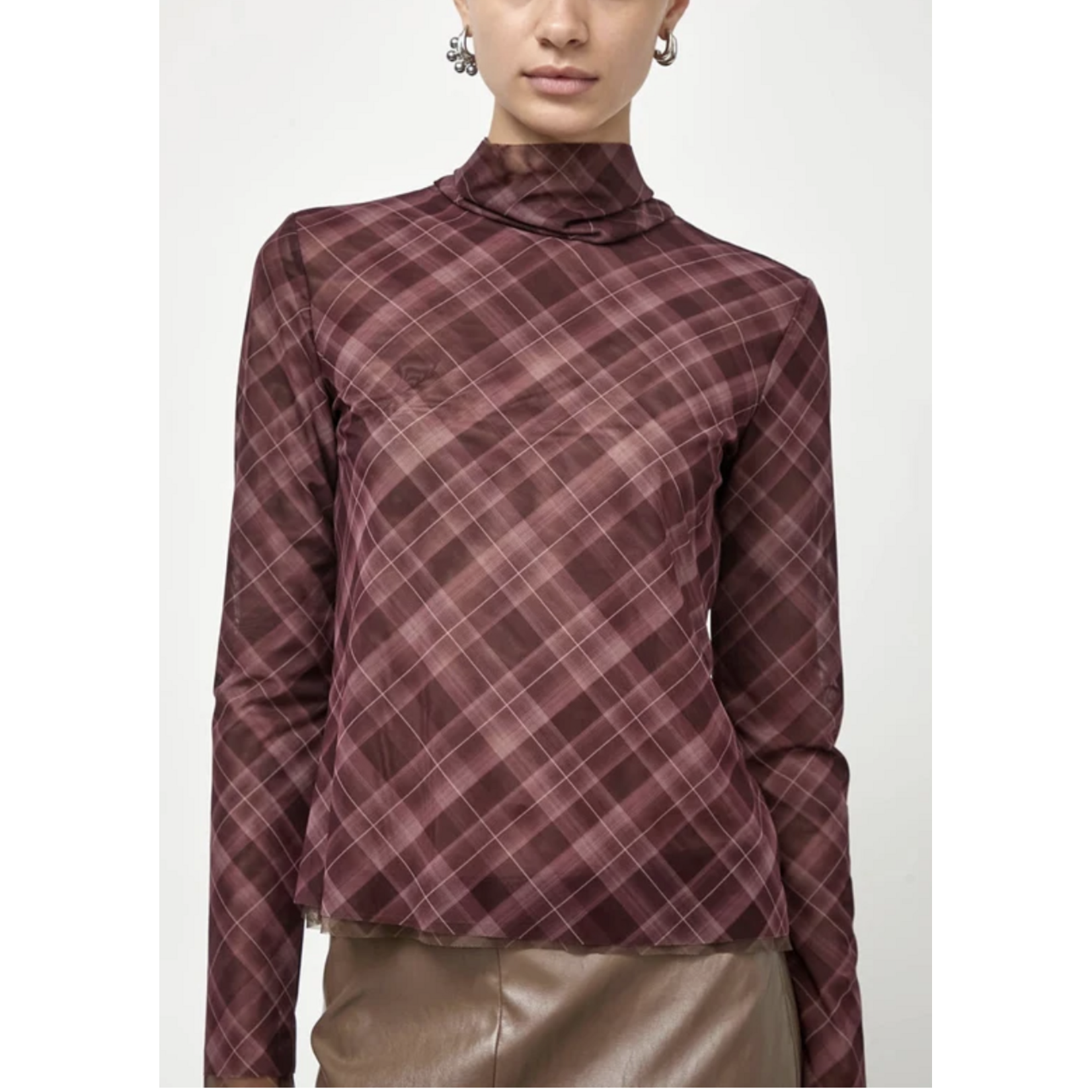 No.6 Lennon Turtleneck