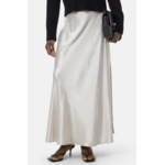 Closed Full Skirt