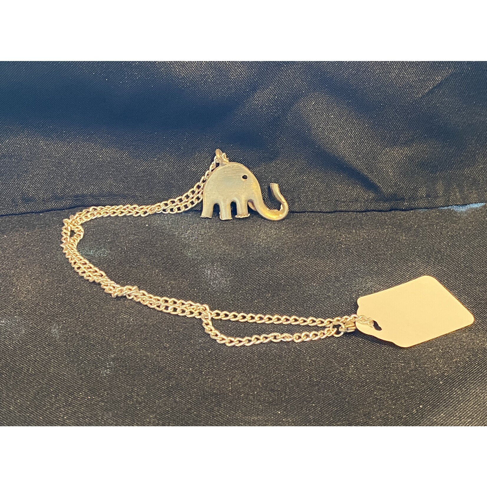 FUL Elephant Necklace
