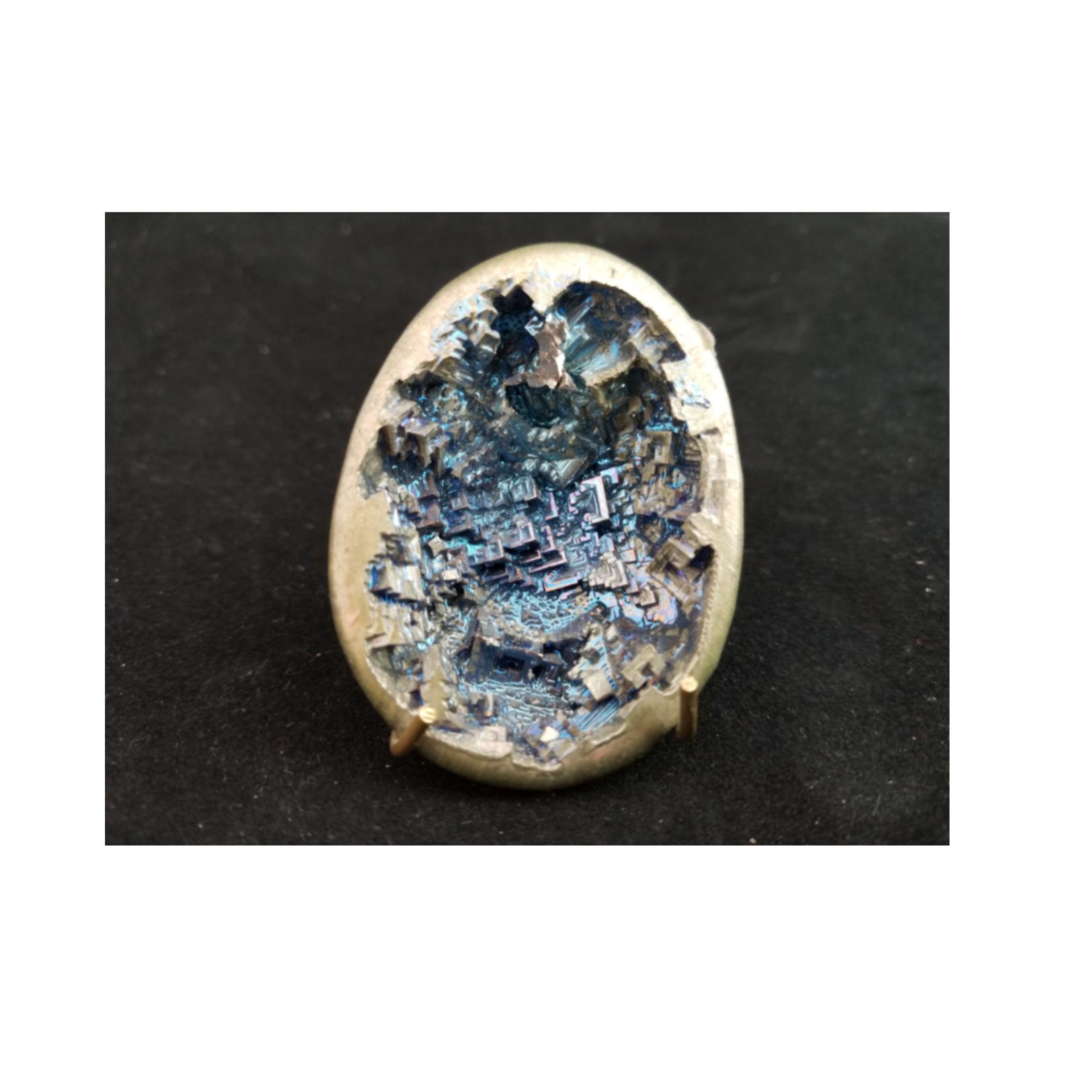 FUL LG bismuth geodes