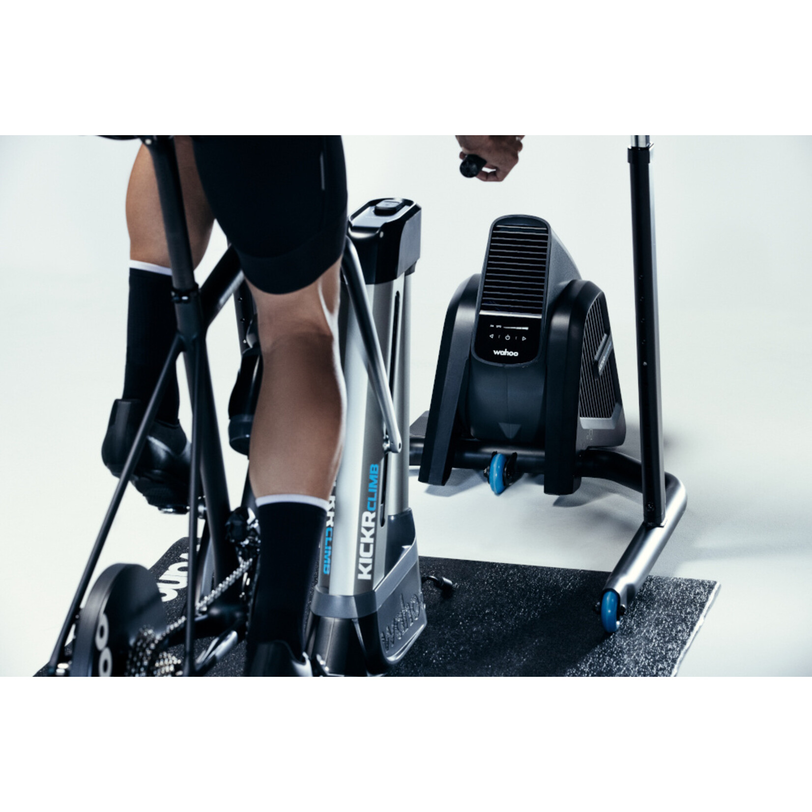 Wahoo KICKR V6 Smart Trainer