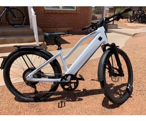 2023 Stromer Comfort ST3 Pearl White Suspension Fork and Seat Med Comfort
