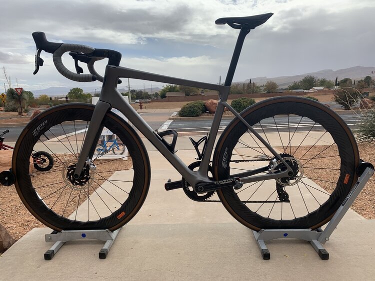 ENVE Composites Enve Melee Custom Build - Red AXS 1x12 - Zipp 454 NSW - Rotor Power Meter -