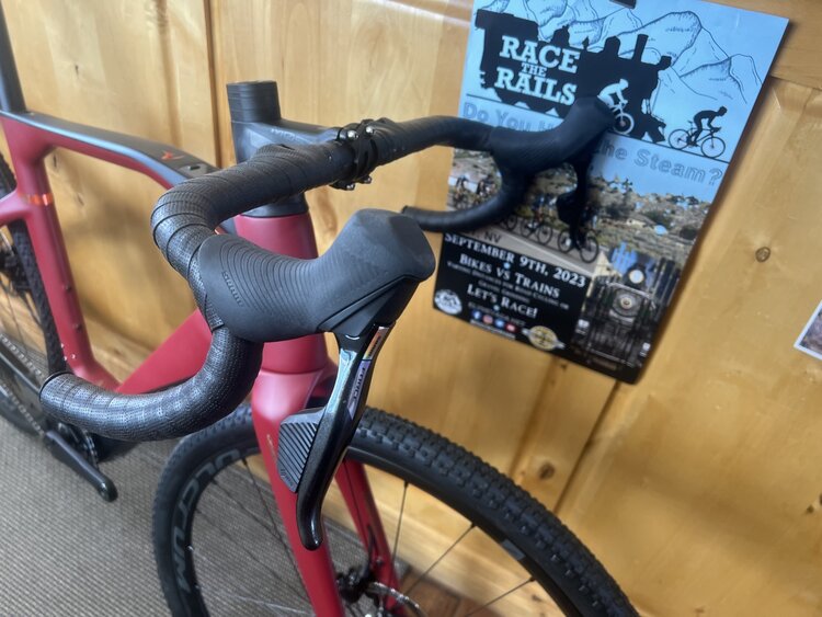 Pinarello Pinarello Nytro Gravel E7 Force AXS 28mph  - Italian Wine