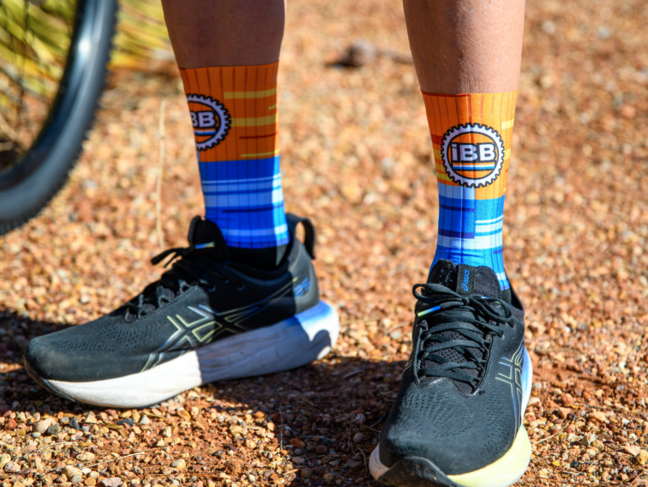 DNA Cycling 2024 IBB Aero Socks Blue/Orange