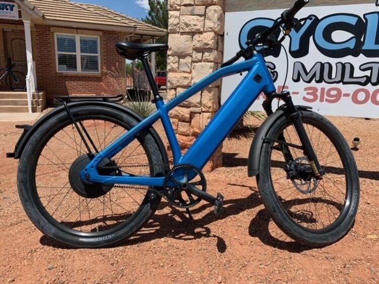 DNA Cycling 2024 IBB Custom Socks  - Blue Orange - Medium