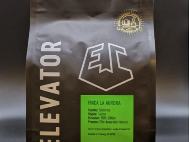 Elevator Coffee Elevator Coffee - FINCA LA AURORA - Light - Whole Bean -  12oz