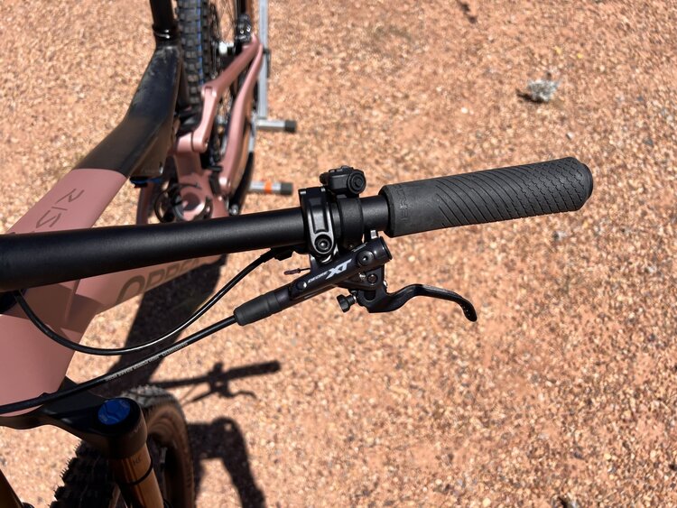 Orbea 2025 ORBEA RISE SL M10 - 630 W-Hr - MEDIUM - Desert Rose Carbon View (Matte)