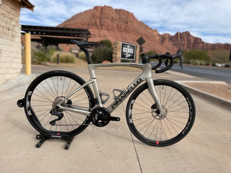 Pinarello 2023 Pinarello Dogma F5 - 2x12 R7170 105 Di2 - Disc -