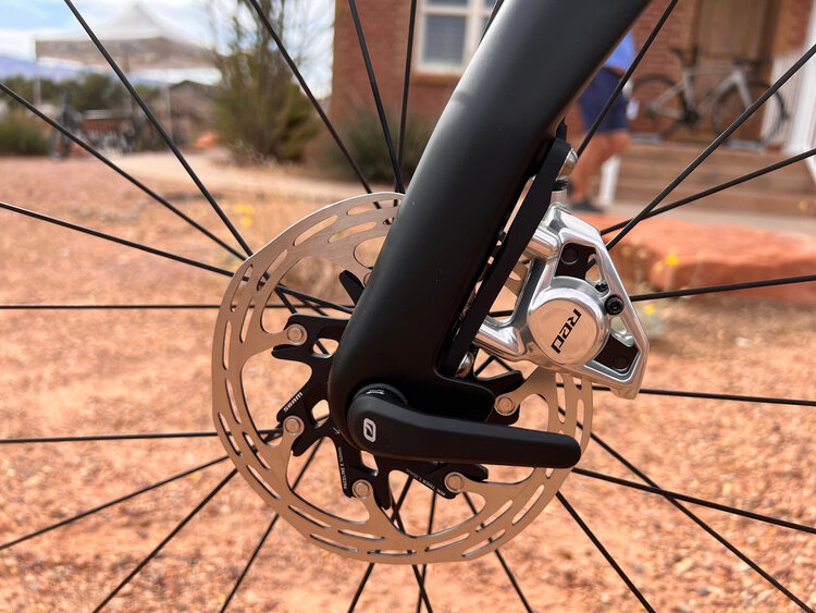 Pinarello Pinarello Dogma X - 54cm - Xolar Sun - SRAM Red AXS 2x12 E1 - Princeton CarbonWorks Peak 4550 EVO -