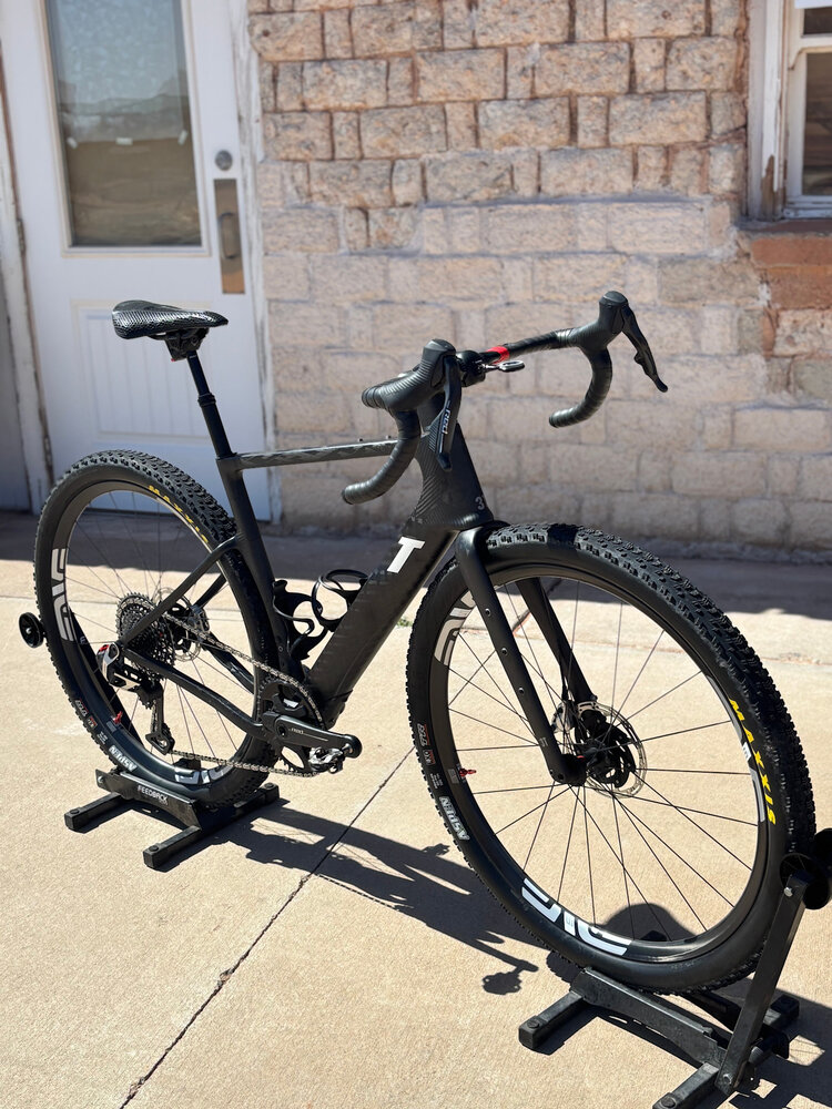 3T 3T EXTREMA ITALIA Gravel -  54cm - Red AXS 1x13 XPLR - AXS dropper - Project X - Enve M525