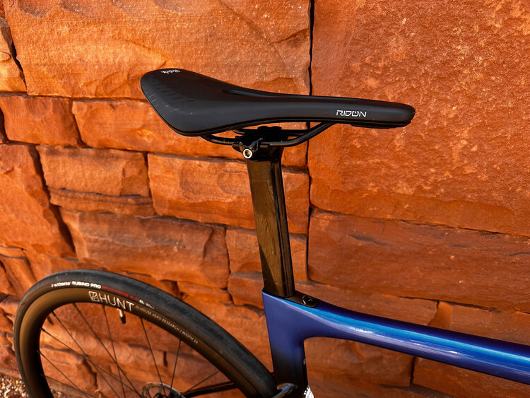 3T 3T Strada 2.0 - SRAM AXS - Hunt Wheels - BLACK BLUE - Medium 54 - Pre Owned