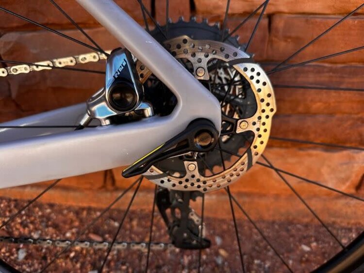 Orbea Orbea Orca M11e-LTD - Road Disc - Grey Red White - 1x12- 53cm