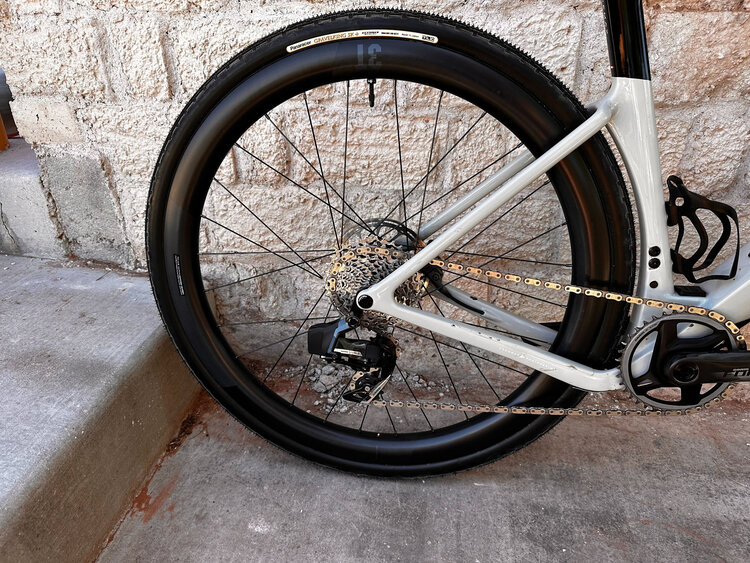 3T 3t Exploro =Boost 54cm