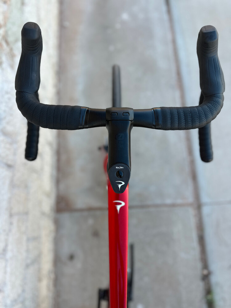 Pinarello Pinarello F7 Disc Force AXS - 53cm - Starry Red