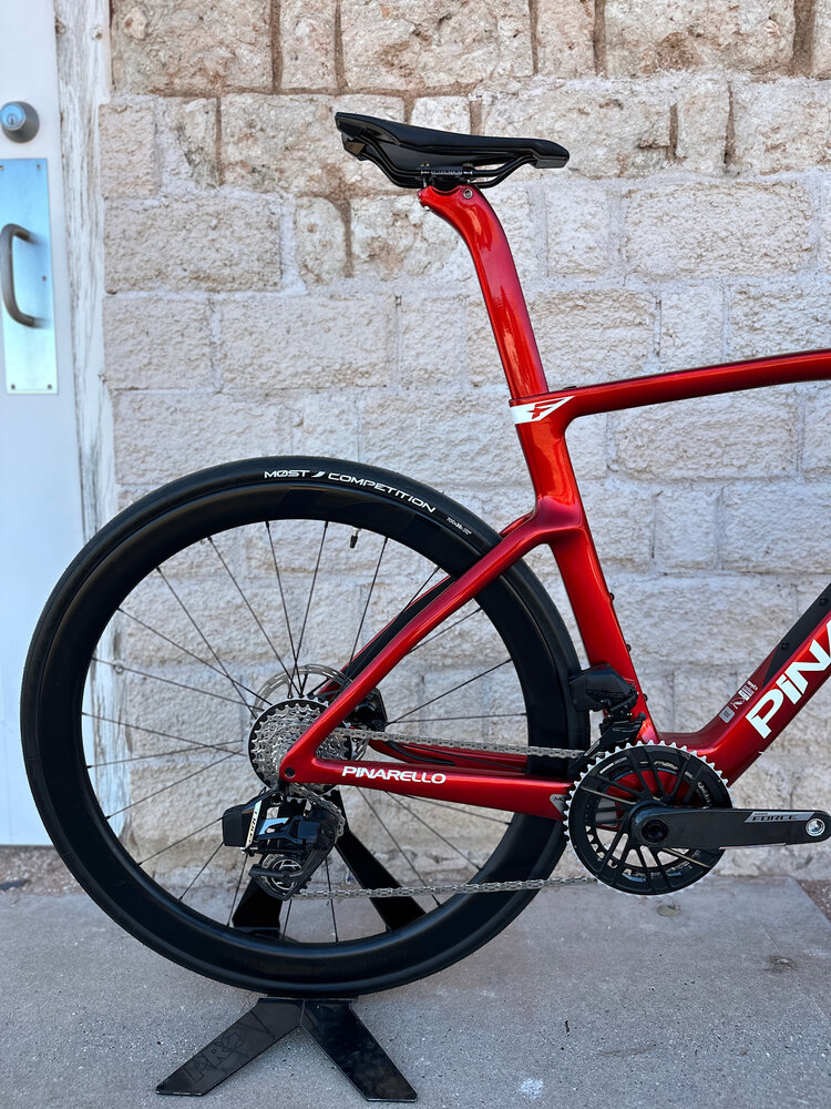 Pinarello Pinarello F7 Disc Force AXS - 53cm - Starry Red