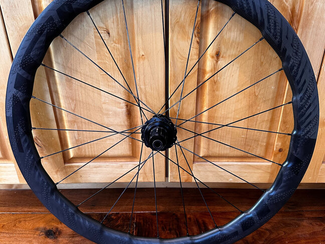 353 NSW Tubeless Disc-brake rear wheel Shimano free hub (used)