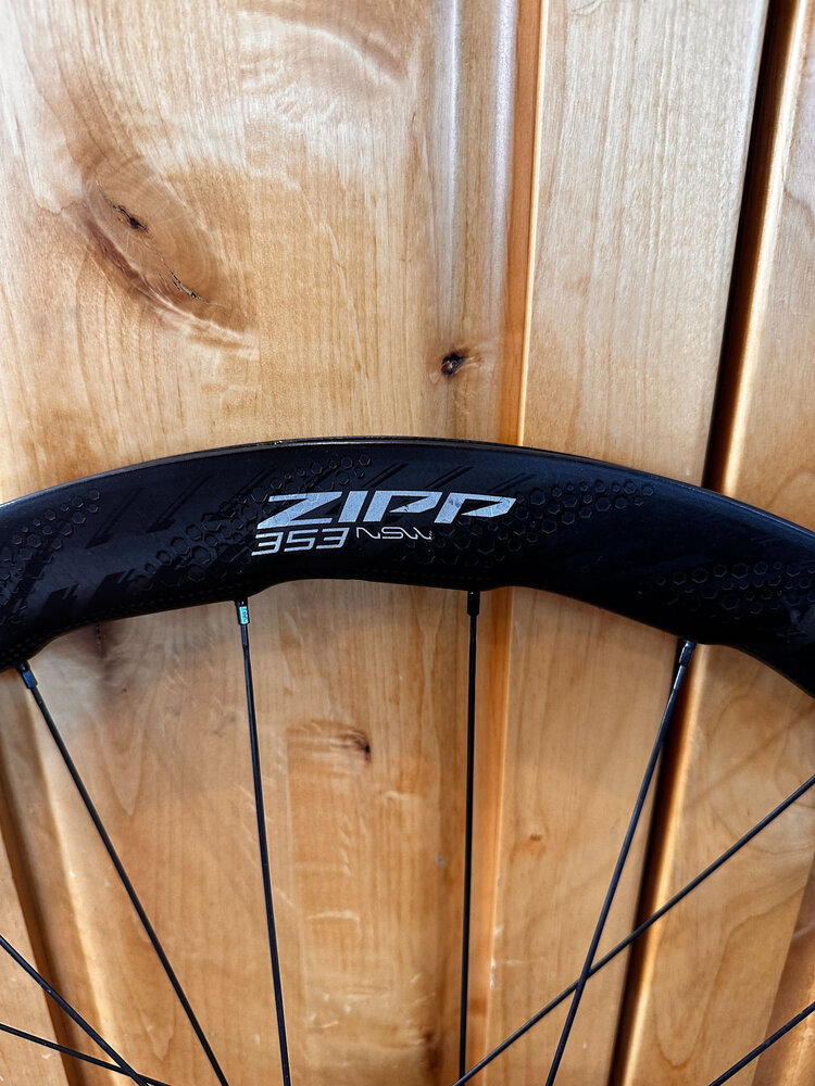 353 NSW Tubeless Disc-brake rear wheel Shimano free hub (used)