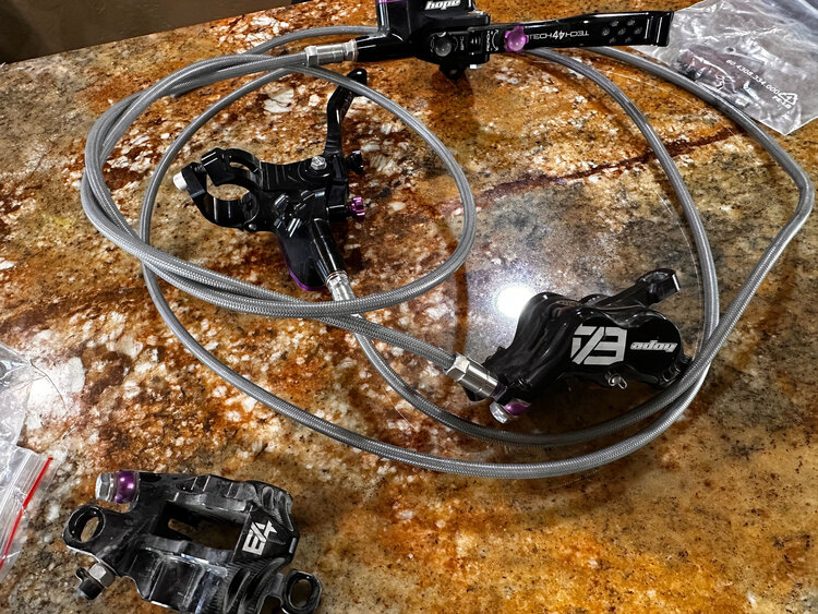 Hope Tech 4 V4 Hydraulic Disc Brakes - 6 bolt vented purple with braided hose rotors and red pads (used)