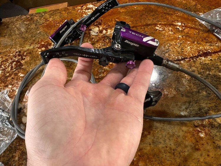 Hope Tech 4 V4 Hydraulic Disc Brakes - 6 bolt vented purple with braided hose rotors and red pads (used)